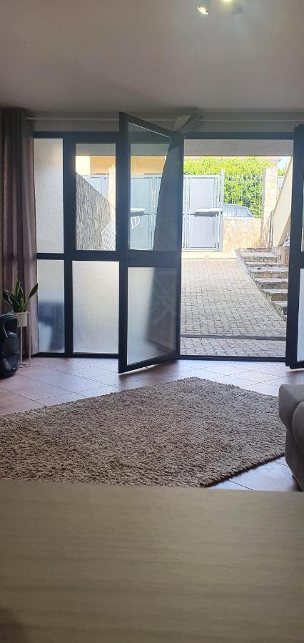 Casa Vacanza A 11 Km Dall'Aeroporto Di Palermo Карини Екстериор снимка