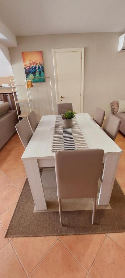 Casa Vacanza A 11 Km Dall'Aeroporto Di Palermo Карини Екстериор снимка
